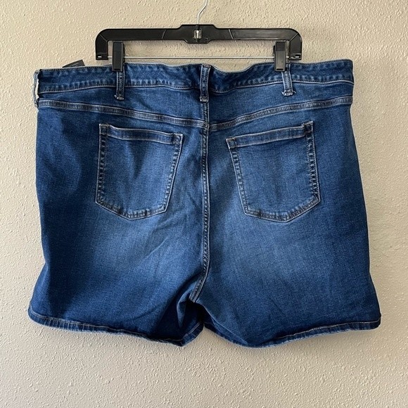 Torrid high waisted jeans shorts size 24 GUC - Picture 6 of 6